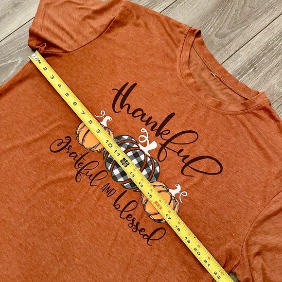 Orange Thankful Graphic T-Shirt - Picture 3 of 6